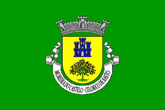 [Moreira do Castelo commune flag]