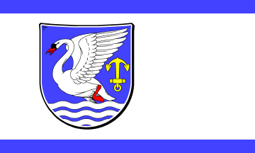 [Laboe municipal flag]
