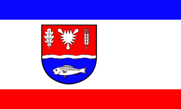 [Plön county flag off-centred CoA]