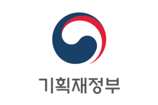 [Korean Ministry flag]
