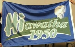 [Flag of Hiawatha, Iowa]