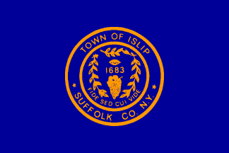 [Flag of Village of Islip, New York]
