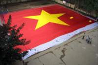 [biggest Vietnamese flag]